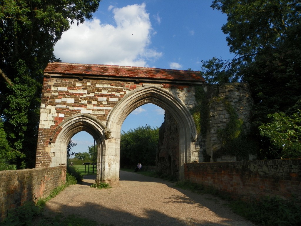 Waltham Abbey Gatehouse and Bridge 